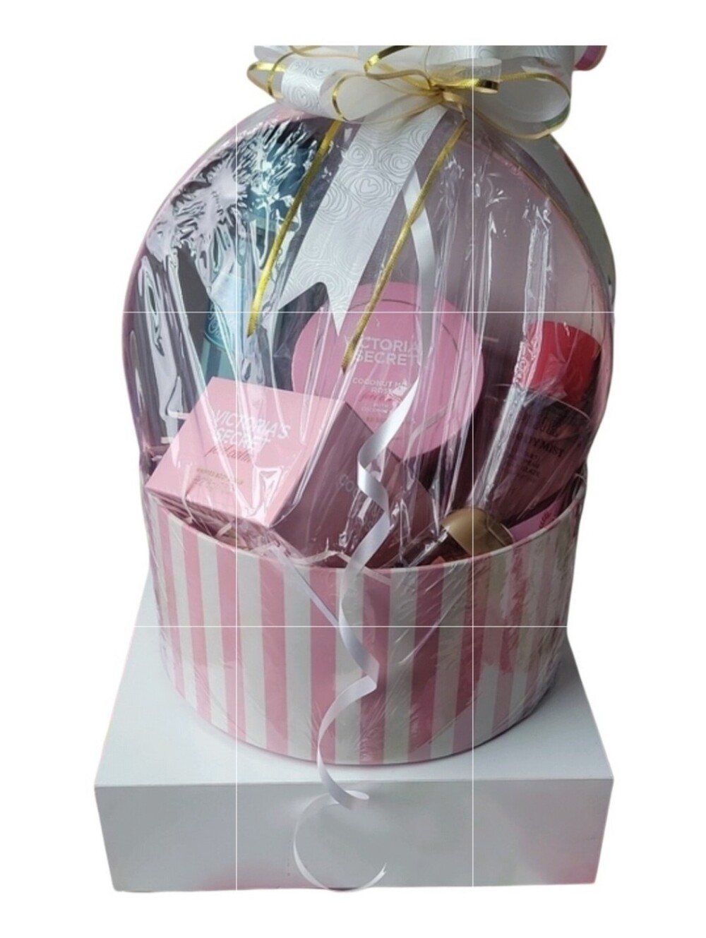 NWT Victoria’s Secret PINK Gift